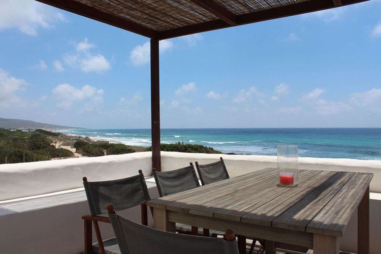 APARTAMENTOS EN LA PLAYA 2/3 PAX – Apartamento 2 Terraza vistas al mar, playa de Migjorn
