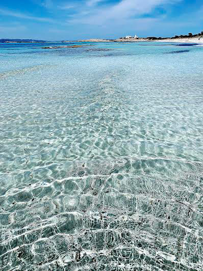 La playa de Illetes con sus azules turquesa y arena blanca